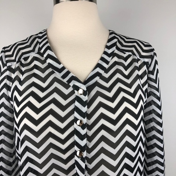Bongo Black White Chevron Blouse Medium - Picture 3 of 8